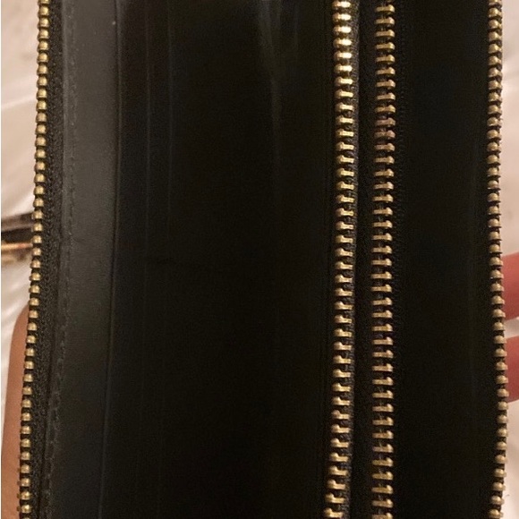 Wallet - Picture 2 of 3